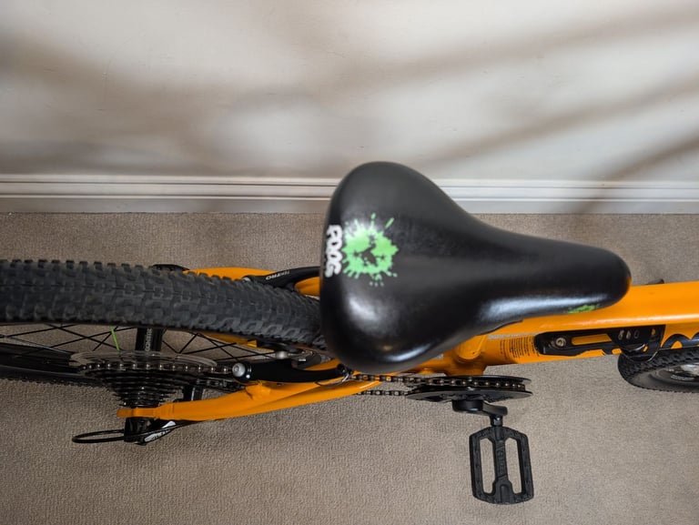 FROG BIKE 52 (FROG 53) (5+) IN GOOD CONDITION. COLLECTION NW LONDON OR BUCKS