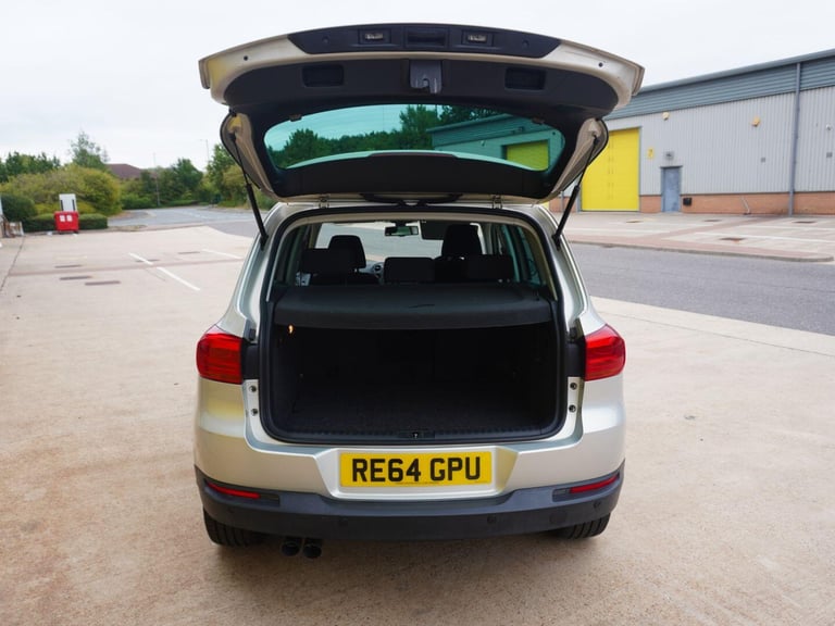 2014 Volkswagen Tiguan 2.0 TDI BlueMotion Tech Match DSG 4WD Euro 5 (s/s) 5dr SUV Diesel Automatic