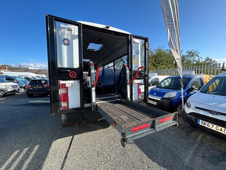 2010 Iveco Daily 17 SEATER AUTO SINGLE DECK Diesel Automatic