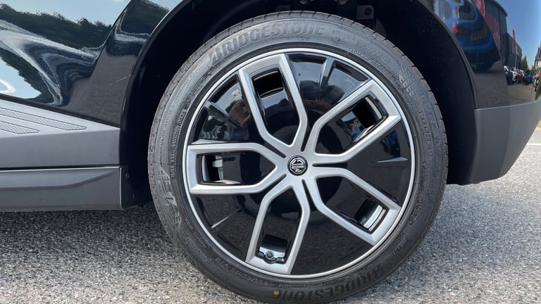 2024 MG MG4 EV Trophy Ev Extended Range Au Electric