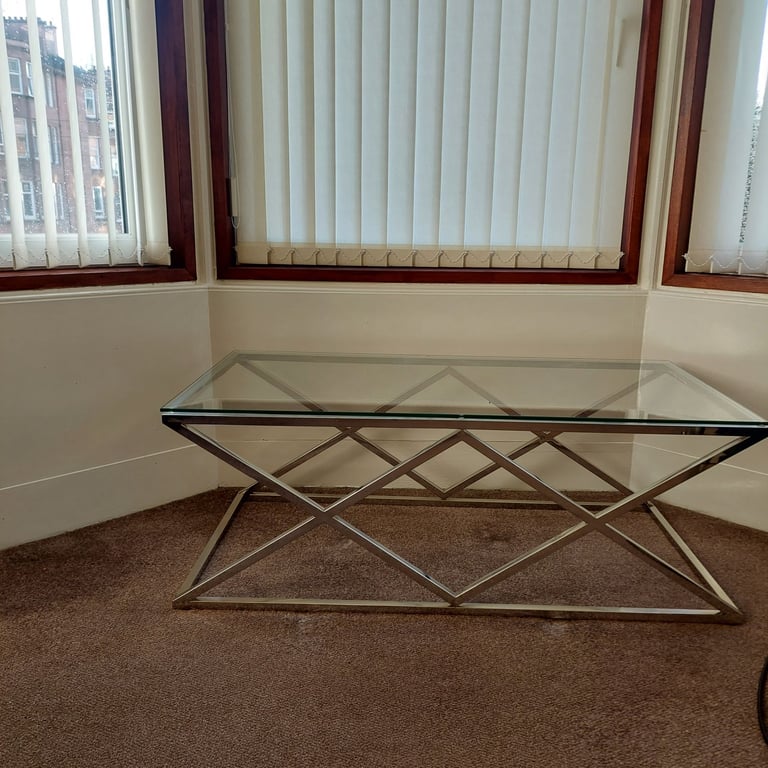 image for Glass Coffee Table - excellent condition