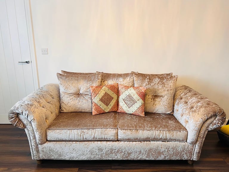 2 seater and 3 seater sofas for sale