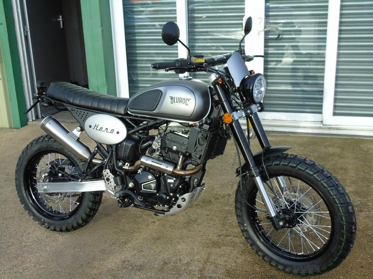 image for Bullit Bluroc Motorcycles Hero 250cc 2025 Brand New Retro Modern Scrambler 