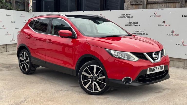 2017 Nissan Qashqai 1.6 dCi Tekna XTRON Euro 6 (s/s) 5dr HATCHBACK Diesel Automatic