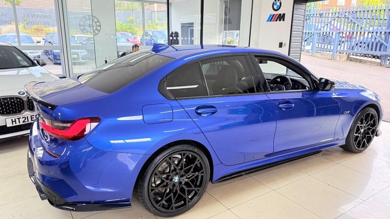 2022 BMW 3 Series 330e M Sport 4dr Step Auto SALOON PETROL/ELECTRIC Automatic