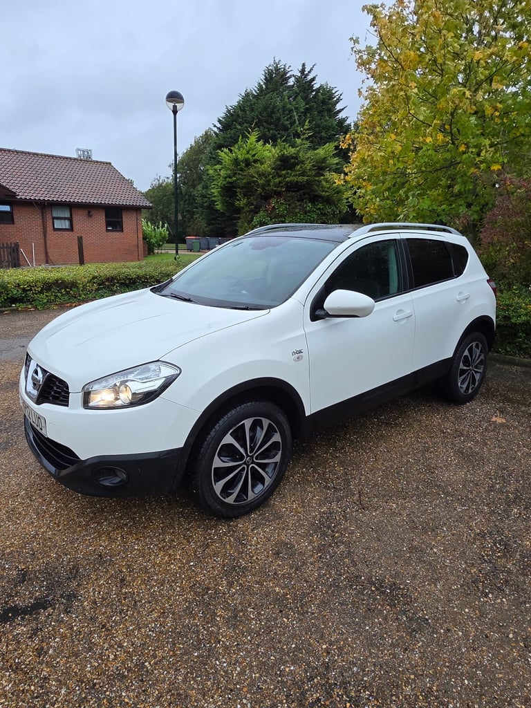 Nissan, QASHQAI, Hatchback, 2012, Manual, 1461 (cc), 5 doors