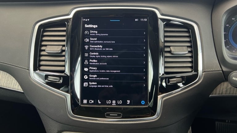 2023 Volvo XC90 Plus, B5 AWD mild hybrid, Diesel, Dark, 7 Seats (Panoramic Sunroof, BLIS) Estate ...