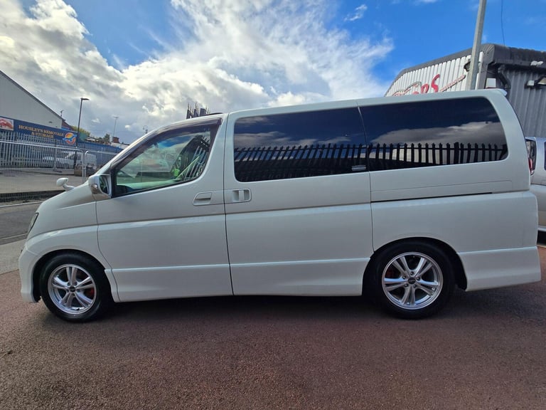 Nissan Elgrand 4WD 3.5 HIGHWAY STAR SERES 3 Petrol Automatic