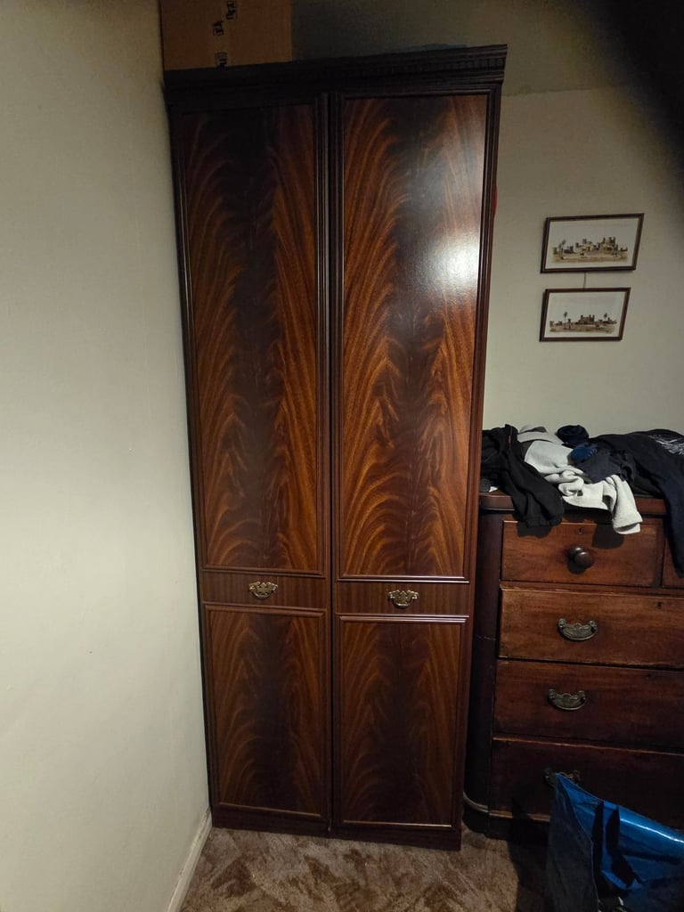 Free dark wardrobe