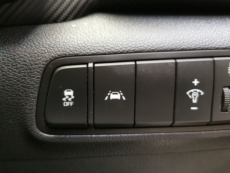 2020 Hyundai TUCSON 1.6 CRDi MHEV SE Nav SUV 5dr Diesel Hybrid Manual Euro 6 (s/s) (115 ps) - 1 S...