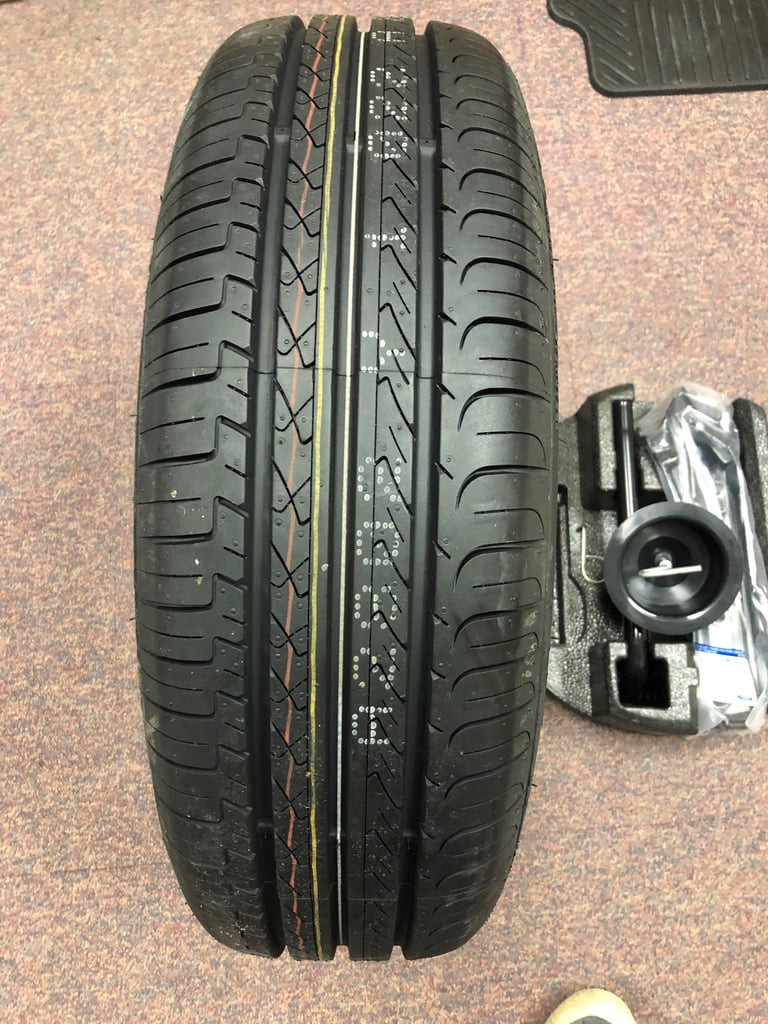 image for Fiesta Spare Wheel (Mk7) + Jack Kit