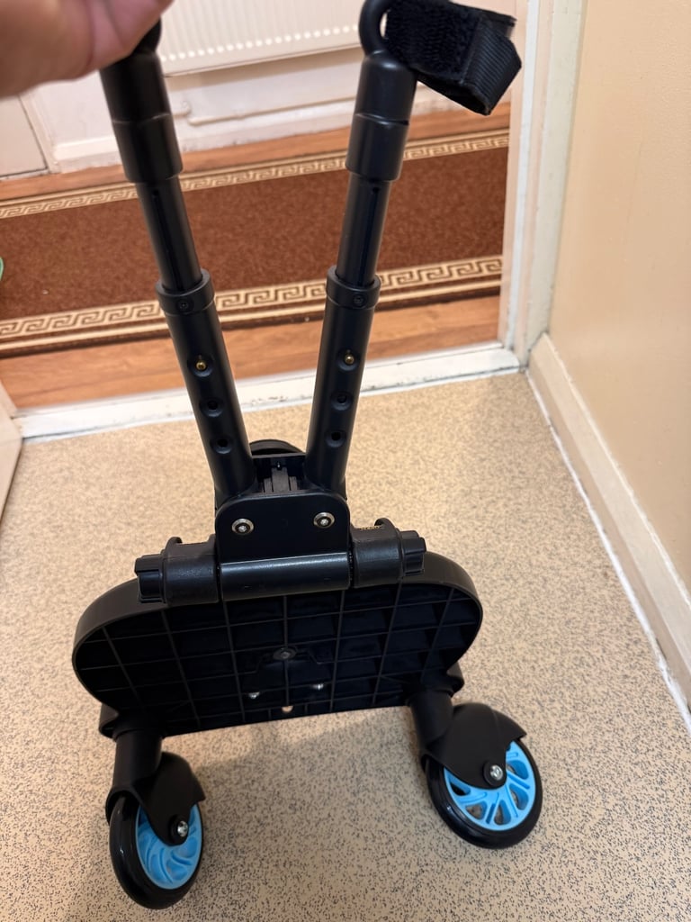 Buggy board with seat 