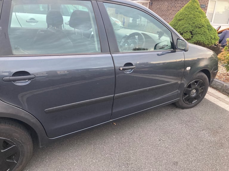 Volkswagen, POLO, Hatchback, 2004, Manual, 1896 (cc), 5 doors