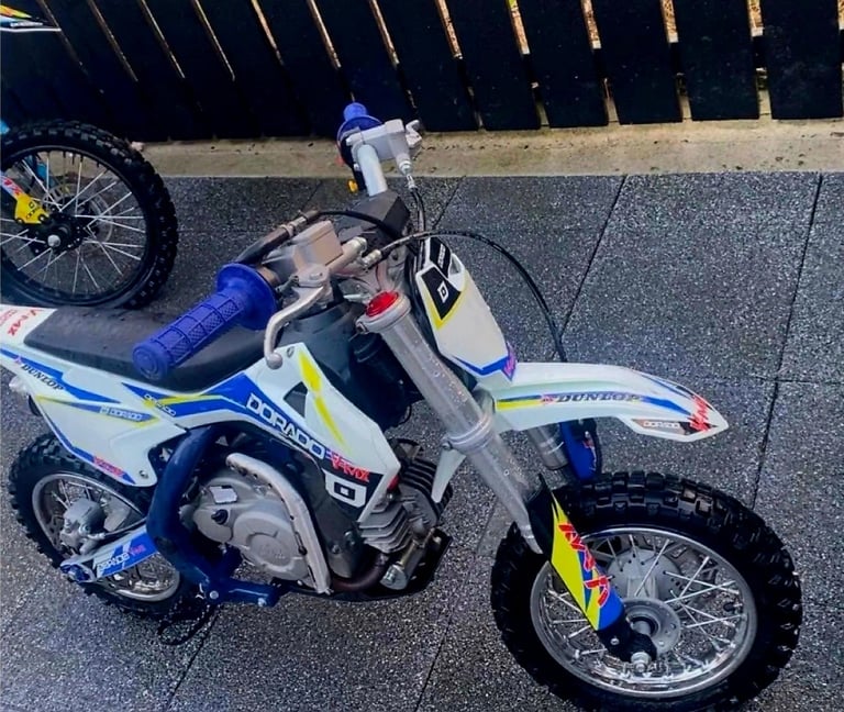 image for Like new used 3 or 4 times at most kids 50cc Elect start pit bike cheap 
