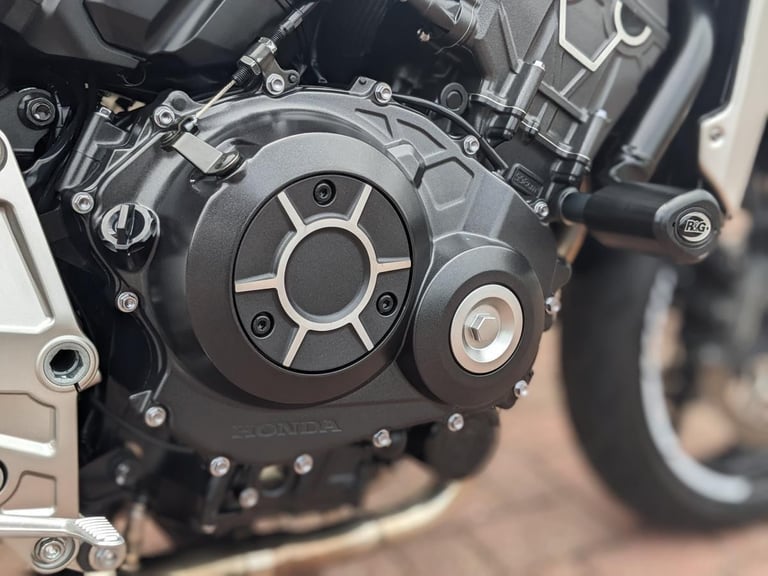 HONDA CB1000R PLUS 2020 - FULL ARROW SYSTEM - HEATED GRIPS - ASV LEVERS - SCREEN