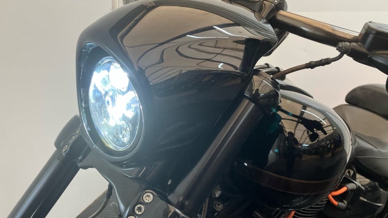 2017 Harley-Davidson Cvo FXSE Custom Colour (16.5MY) CUSTOM Petrol Manual