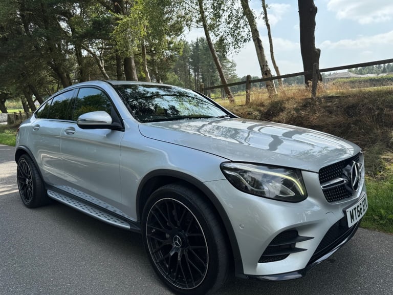 2016 Mercedes-Benz GLC GLC 220d 4Matic AMG Line Premium 5dr 9G-Tronic / Sunroof / Black Pack. COU...