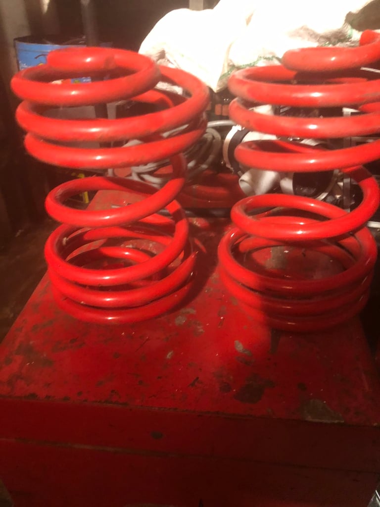 Car lowering springs 