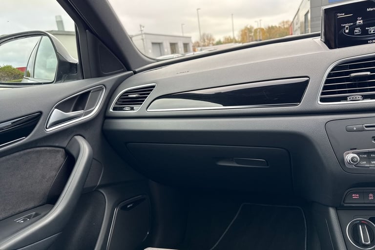 2018 Audi Q3 2.0 TDI Black Edition 5dr ESTATE DIESEL Manual