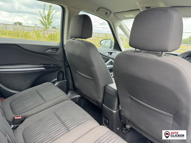 2017 Vauxhall Zafira Tourer 1.6 CDTi ecoFLEX Design MPV 5dr Diesel Manual Euro 6 (s/s) (134 ps) M...