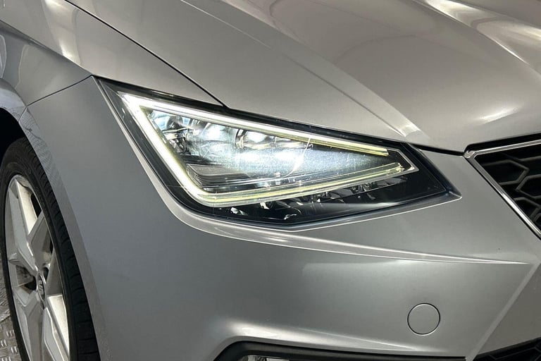 2021 SEAT Ibiza 1.0 TSI 110 FR [EZ] 5dr HATCHBACK Petrol Manual