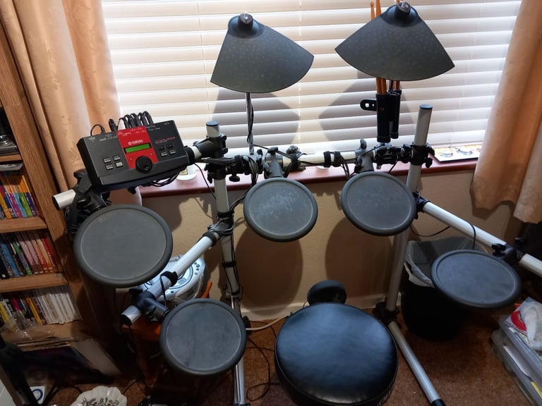 Yamaha dtxplorer drum kit and PA system by ION