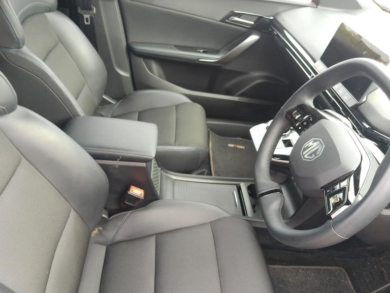2023 MG MG4 64kWh Trophy Long Range Auto 5dr HATCHBACK Electric Automatic