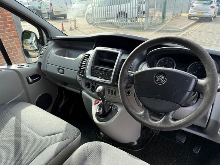 2013 63 VAUXHALL VIVARO 2.0 2900 CDTI SPORTIVE PANEL VAN 4DR DIESEL MANUAL FWD L
