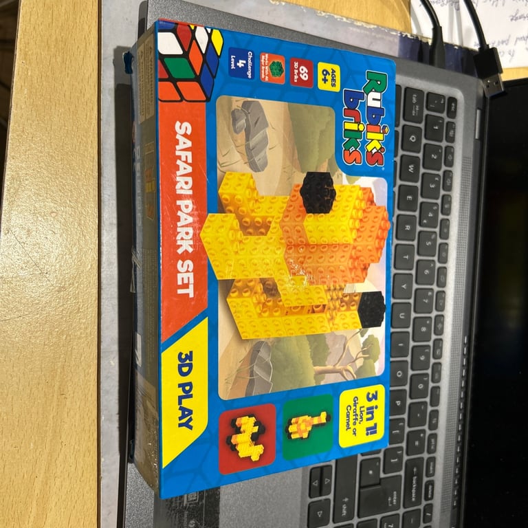 image for Runic Bricks 3 in 1 Age 6+ Safari Set