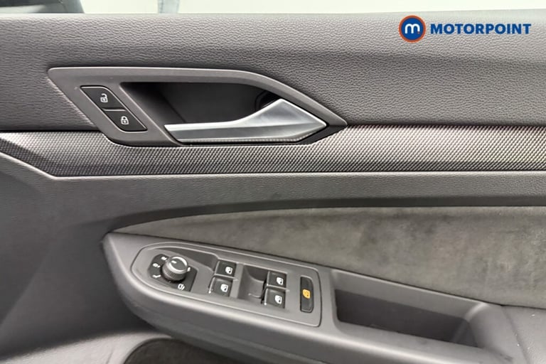 2024 Volkswagen Golf 1.5 TSI 150 R-Line 5dr HATCHBACK PETROL Manual