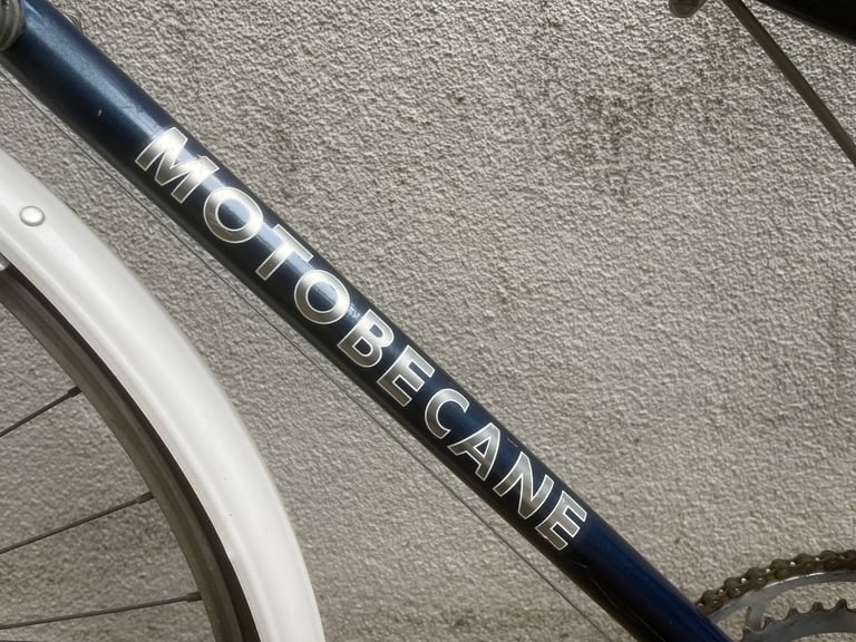 Stunning sporty Women's Motobecane Vintage Roadbike