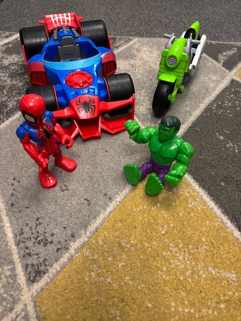 Marvel Super Hero Adventures Set Spider-Man and Hulk Vehicles 2 Pack