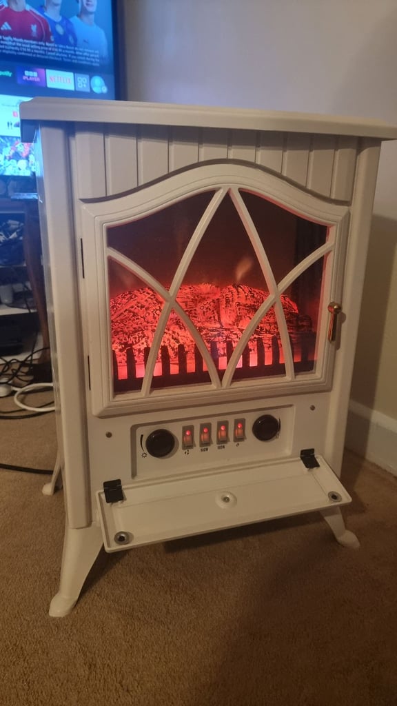 image for Small Dunelm electric fire heater 