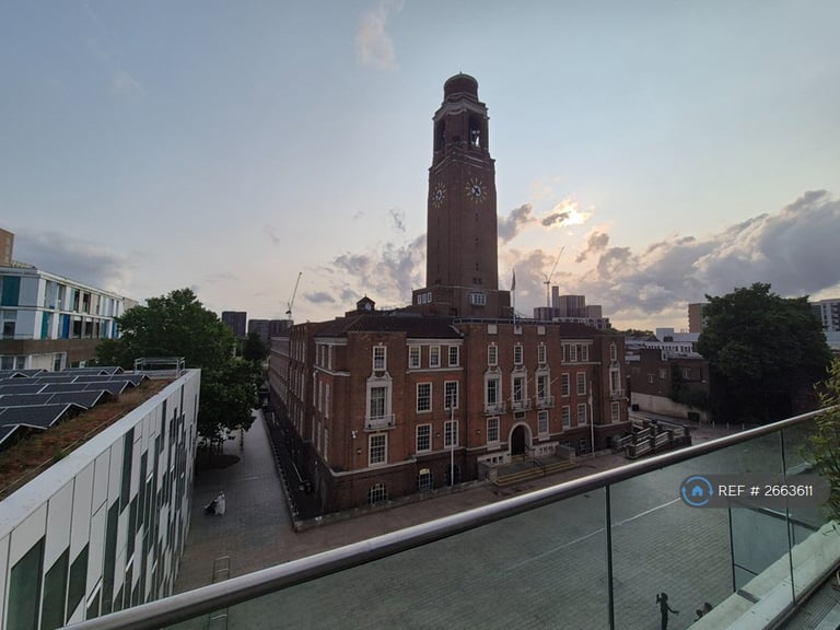 1 bedroom flat in Schrier Ropeworks, Barking, IG11 (1 bed) (#2663611)