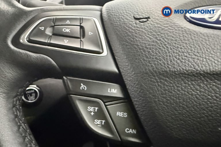 2017 Ford C-Max 1.0 EcoBoost 125 Titanium 5dr MPV PETROL Manual