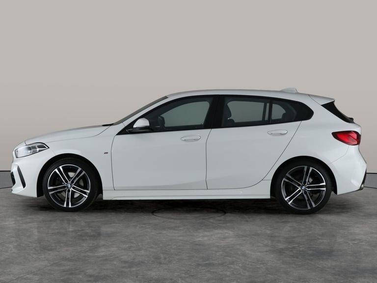2021 BMW 1 Series 1.5 118i M Sport (LCP) Hatchback 5dr Petrol Manual Euro 6 (s/s) (136 ps) -  Hat...