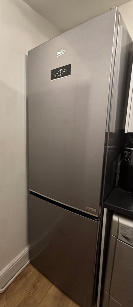 image for Beko fridge freezer 