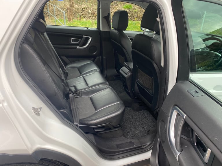 2015 Land Rover Discovery Sport 2.0 TD4 180 SE Tech 5dr ESTATE Diesel Manual