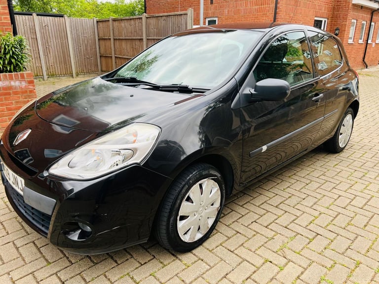 RENAULT CLIO 2010, MANUAL 1.1, VERY LOW MILEAGE 28000, LOW EMISSION, 1 PREVIOUS OWNER