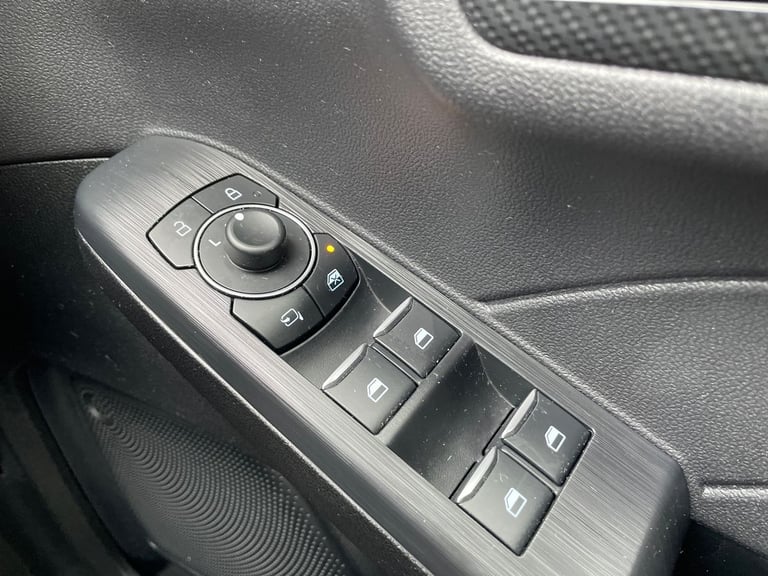  Ford Kuga 2.5 Duratec 14.4kwh St Line X Edition Suv 5dr Petrol Plug In Hybrid