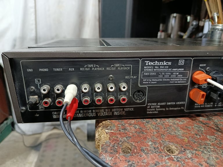 AMPLIFIER TECHNICS SU-V3 HI-FI AMP SEPARATE 
