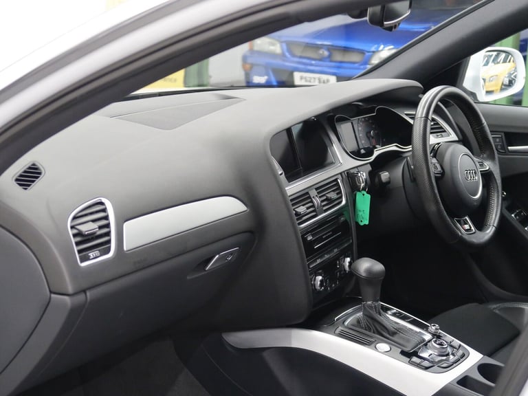 2013 Audi A4 Avant 2.0 TFSI S line Estate 5dr Multitronic ESTATE Petrol Automatic