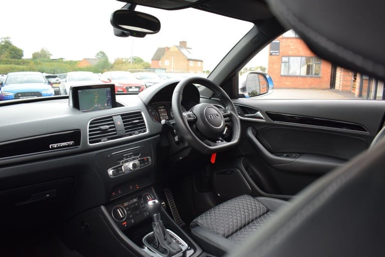 2015 65 AUDI RS Q3 2.5 TFSI SUV 5DR PETROL S TRONIC QUATTRO EURO 6 (S/S) (340 PS