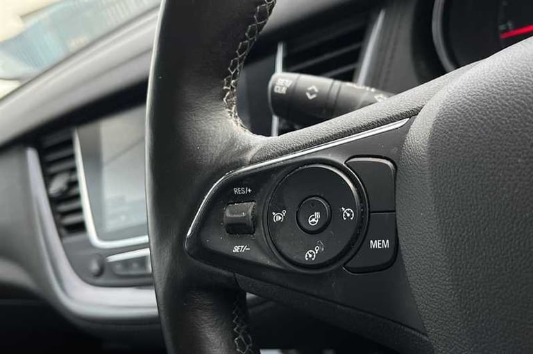 2019 Vauxhall Grandland X 1.5 Turbo D BlueInjection Elite Nav SUV 5dr Diesel Manual Euro 6 (s/s) ...