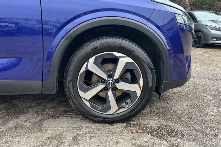 2022 Nissan Qashqai 1.3 DIG-T MH N-CONNECTA 5DR Hatchback Petrol Manual