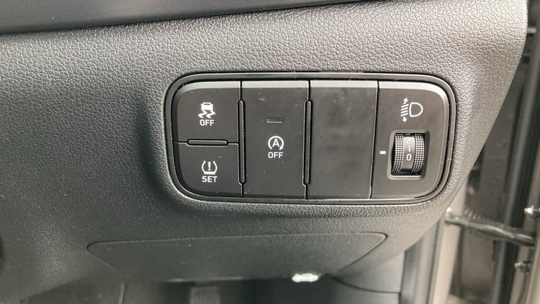 2021 Hyundai i20 1.0T GDi 48V MHD SE Connect 5dr HATCHBACK PETROL Manual