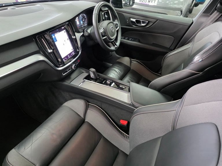 2021 Volvo V60 2.0 B3 MHEV R-Design Estate 5dr Petrol Hybrid Auto Euro 6 (s/s) (163 ps) Estate PE...