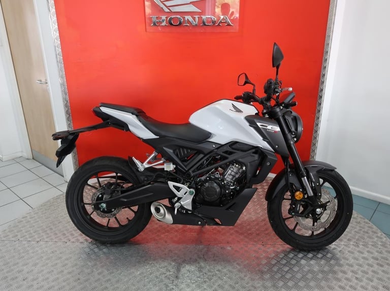 Brand new Honda CB125R