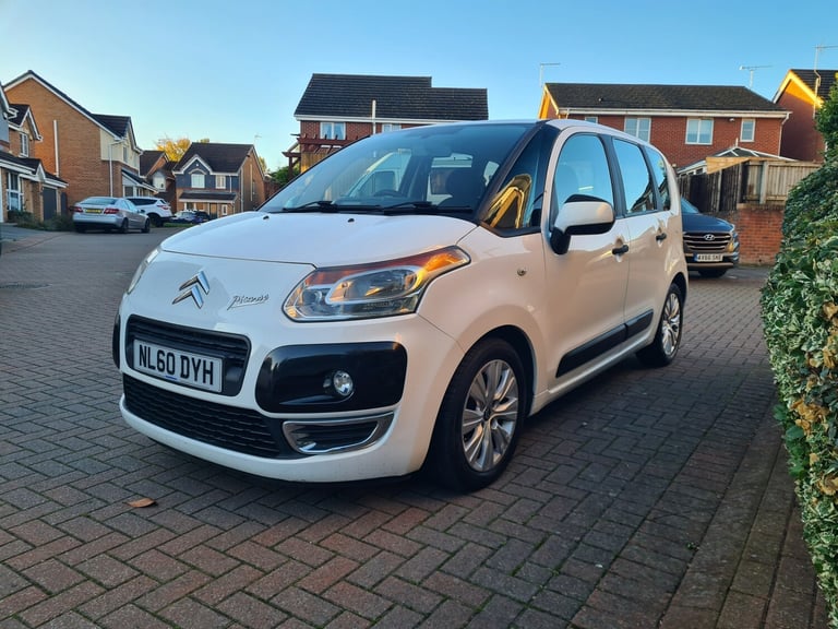 image for 2010 Citroen C3 Picasso 1.4 VTi 16V VTR+ 5dr MPV Petrol Manual