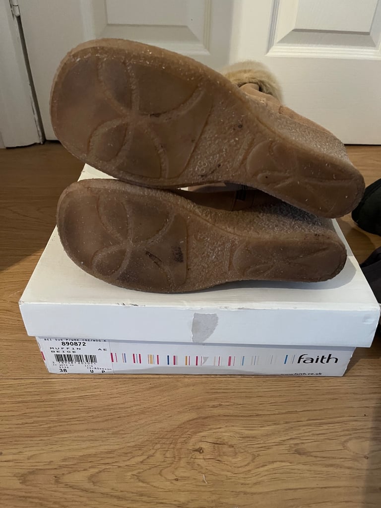 Ladies suede, wedge heel fur lined boots size 5